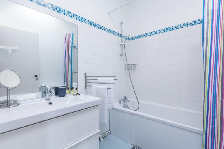 GuestReady - Bright&Spacious Duplex sleeps 8 Burdeos Exterior foto